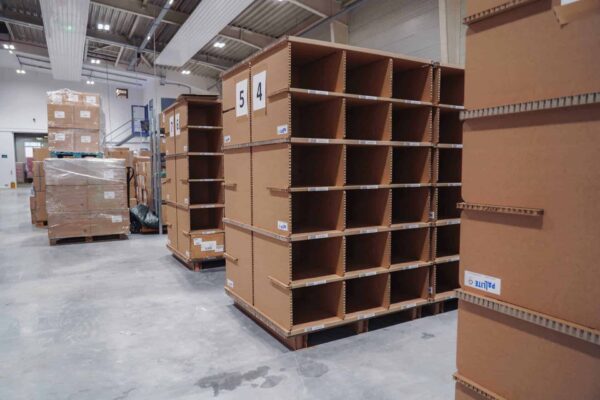 bwt multiple pick bins for warehouses