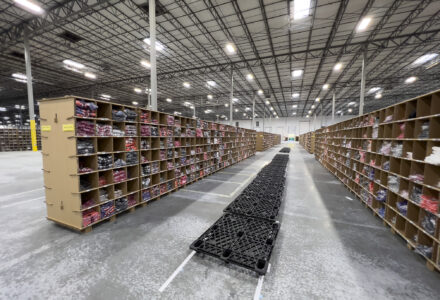 storage bins for ecommerce warehousing